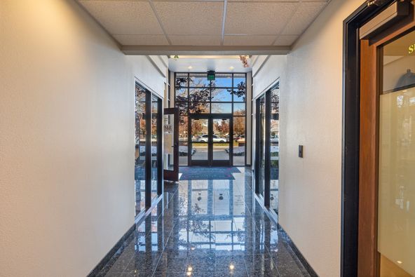 Mallard Park: 161 E Mallard Dr, Boise, ID 83706